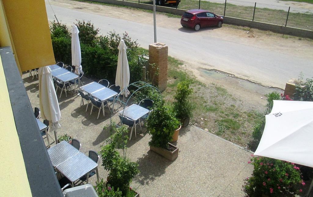 Hotel Pensio L'Avi Pep Saus Exterior foto